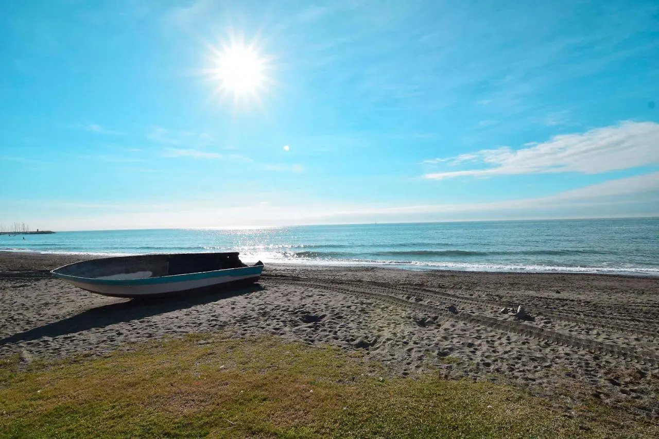 Letmalaga Cremades Beach Apartment