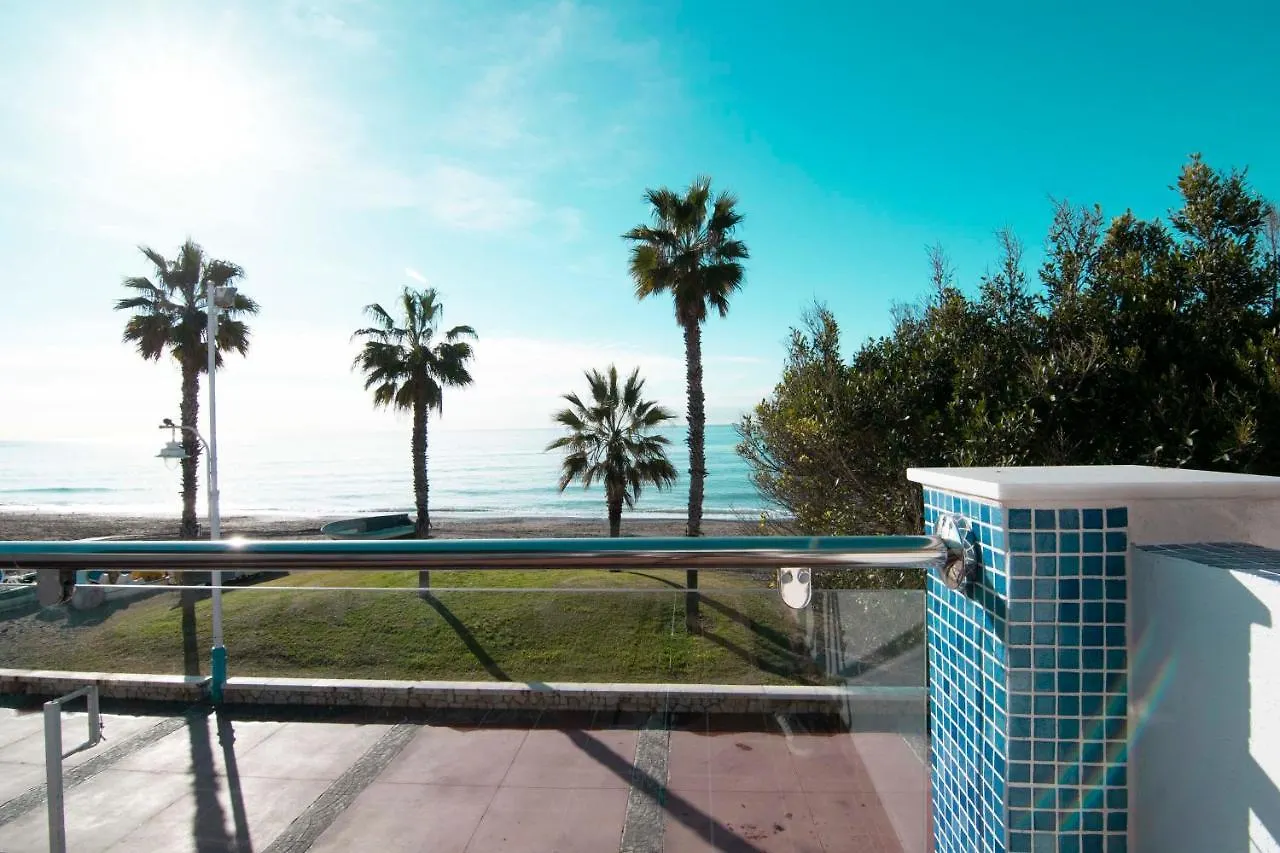 Letmalaga Cremades Beach location